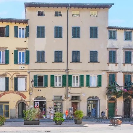 Casa Aida Luxury In The Heart Of * Lucca